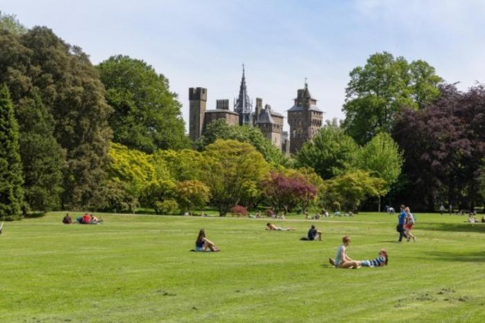 Plas Gwyn Halls, Cardiff Met University Kültér fotó